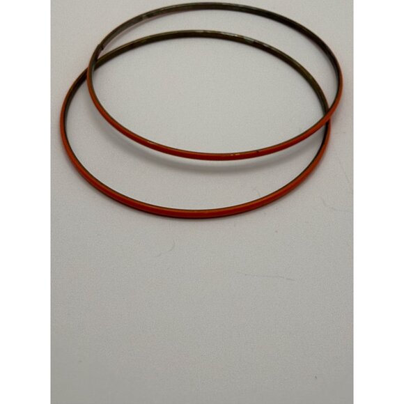 VTG Orange Enamel Bangle Bracelets – Set of 2 Thin Metal Bangles – Retro 70s Mod - Picture 2 of 3
